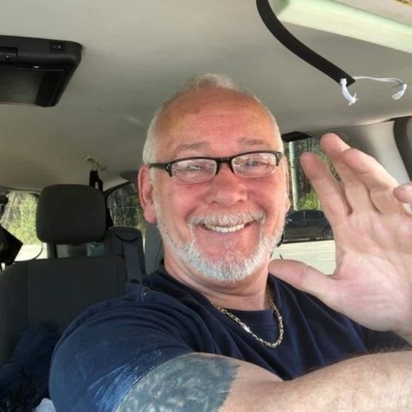 Meet your Posher, Luc - Picture 1 of 1